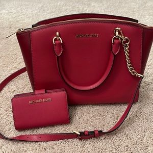 Michael Kors Megenta Pink Purse w/Matching Wallet